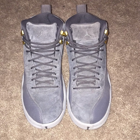 Jordan 12 - Picture 3 of 8